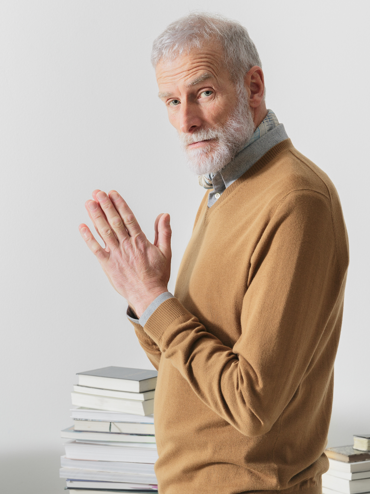 The timeless elegance of men’s V-Neck sweaters